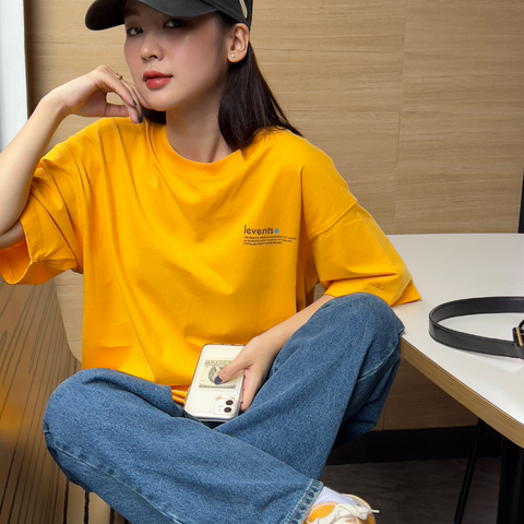 Chất liệu, màu sắc của áo thun oversize