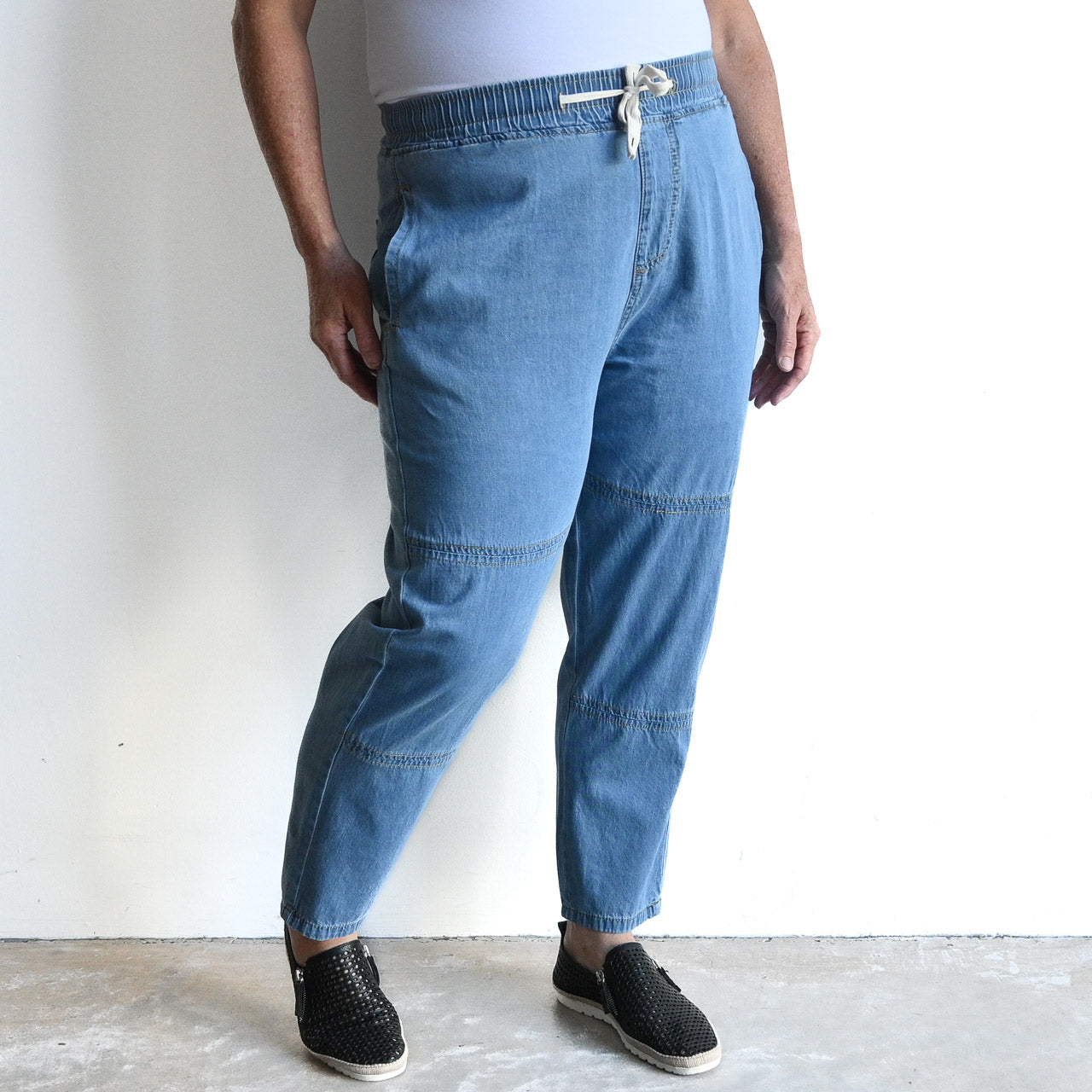 Downtown Denim Jogger Pant