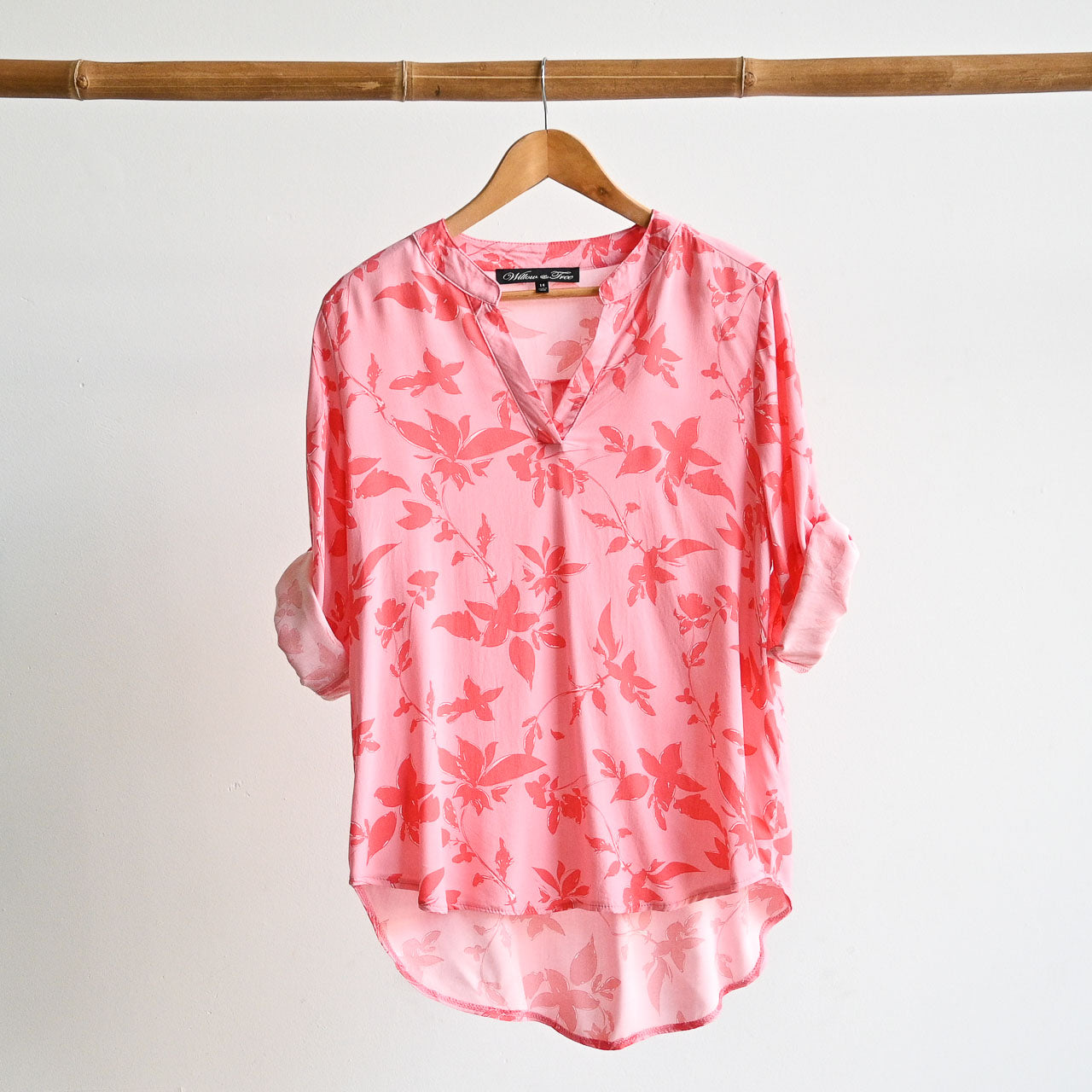 La Classique Blouse - Silhouette Print - Guava Pink