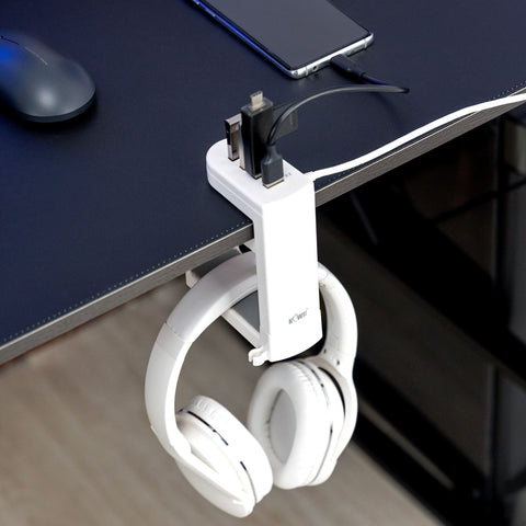 A imagem mostra o suporte para headphone em uso.