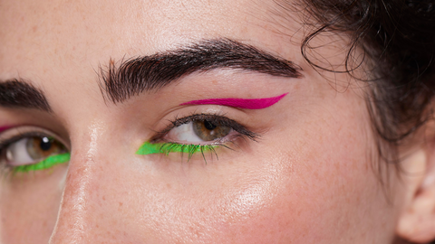 graphic lines eyeliner of different colours 