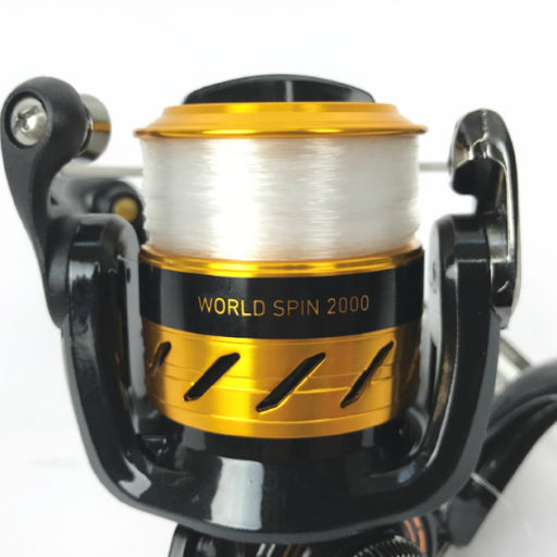 Daiwa 17 WORLD SPIN CF2500 Right Handed Fishing Spininng Reel ‎00050424 NEW