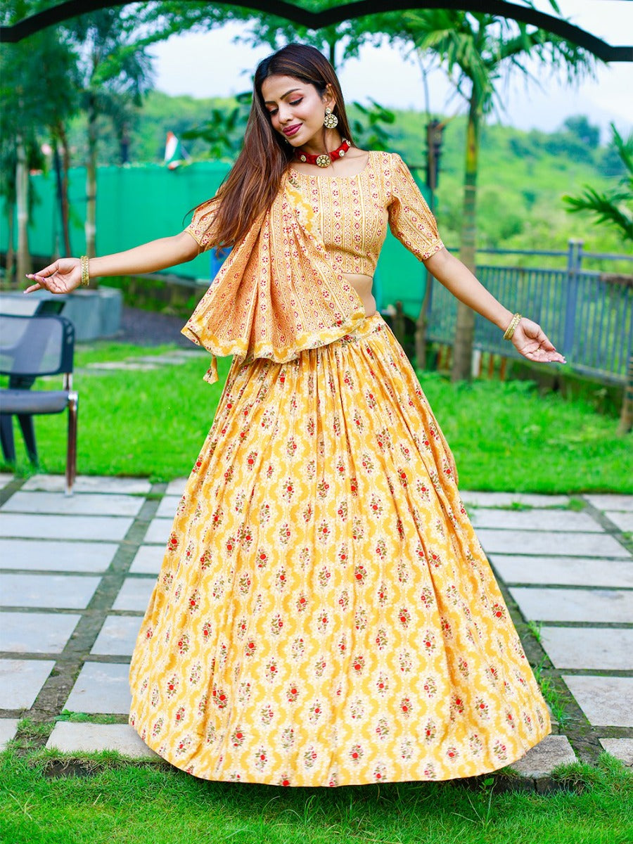 🌷Lehenga choli🌷* We are launching the real essence of gujarati with  patola and bandhani print Combination in lehenga choli. Get a… | Instagram