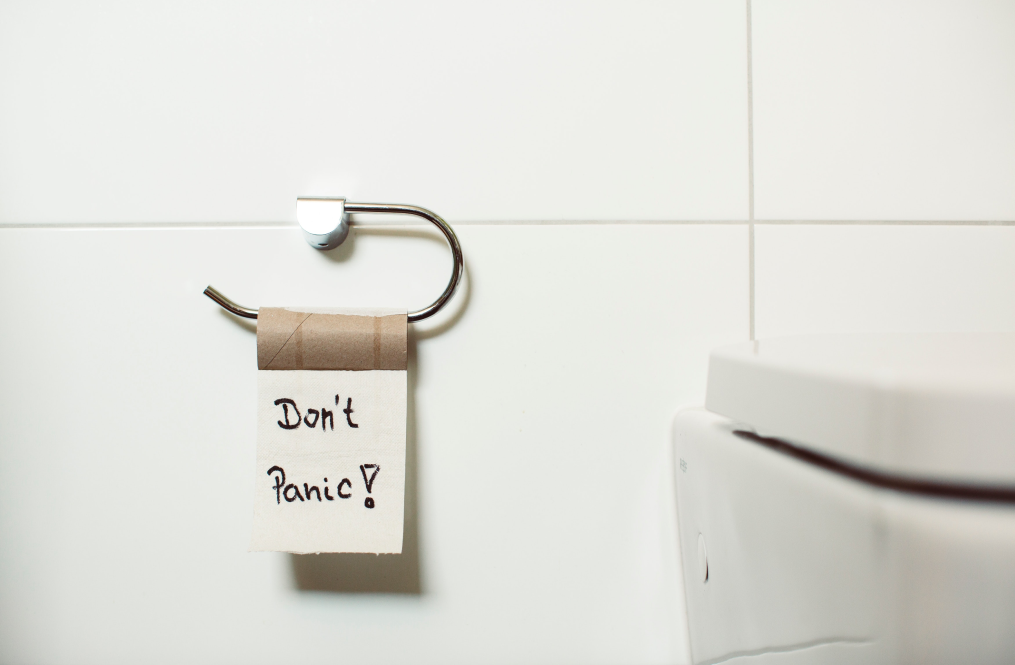 toilet paper, pooping