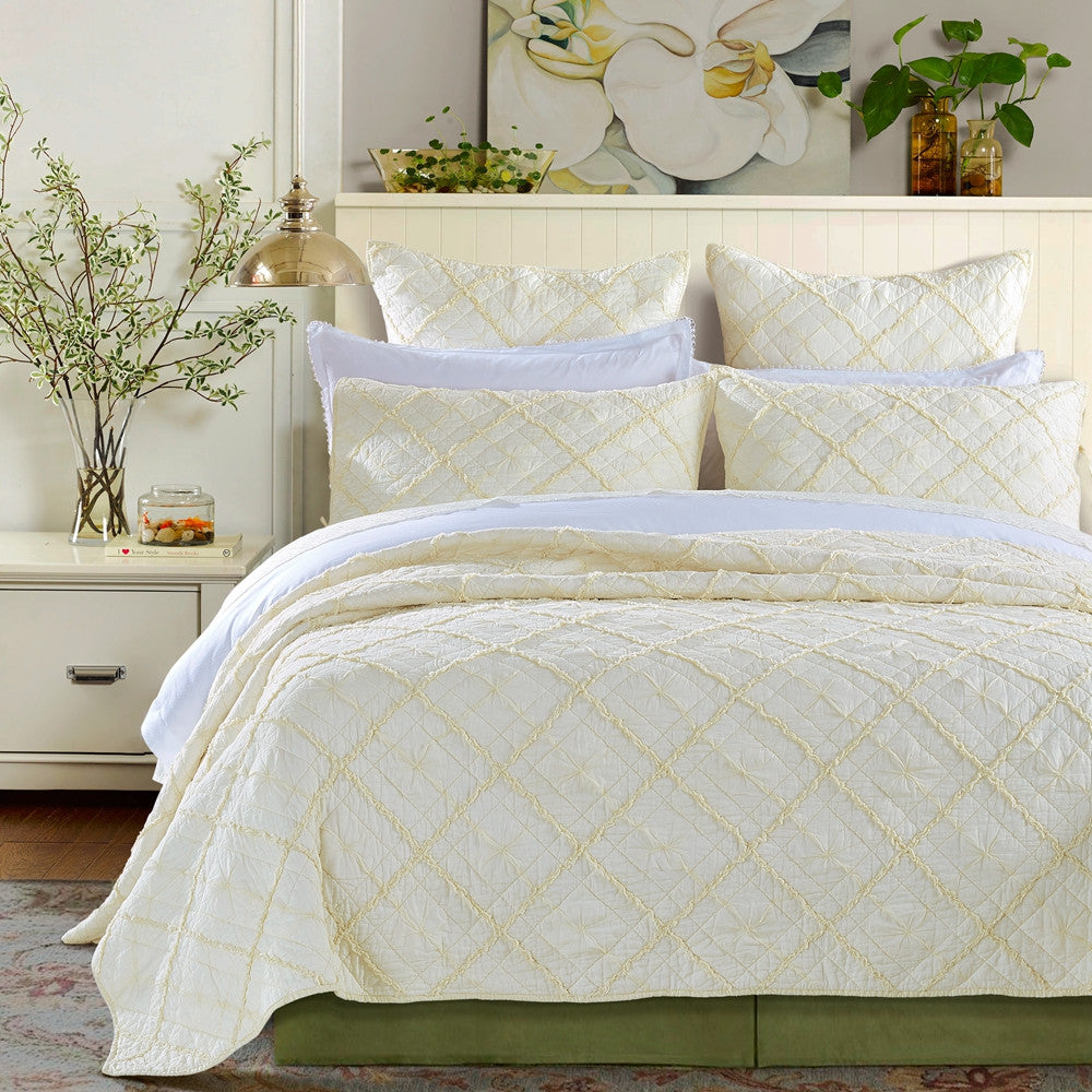 Diamond Applique Luxury Pure Cotton Ivory Quilt – Calla Angel