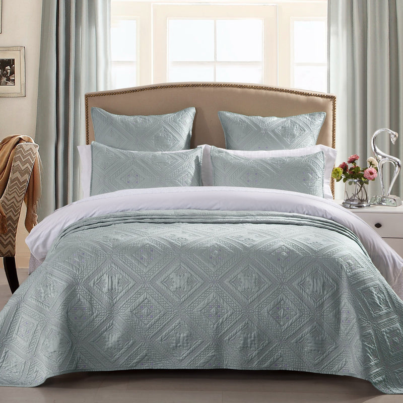 Fern Crystal Luxury Seafoam Quilt Calla Angel