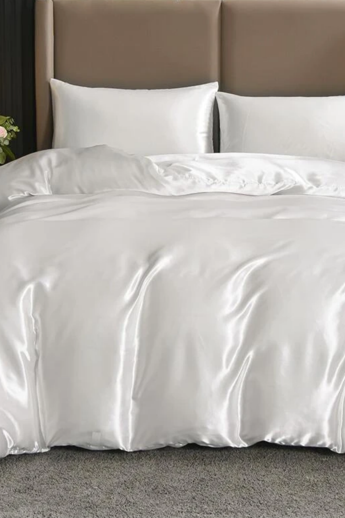 Lenjerie de pat de lux din satin alb premium Sugar Couture