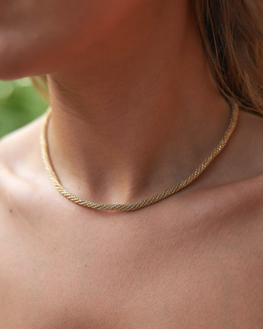 Burgu Choker Kolye