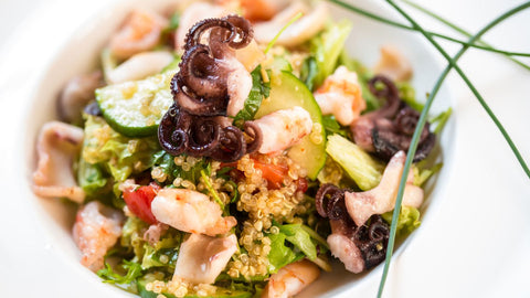 Salade de quinoa aux fruits de mer