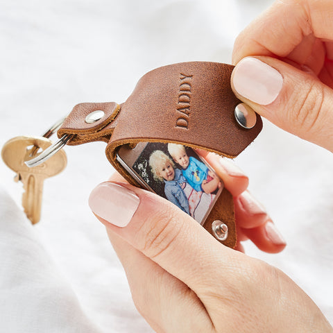 Create Gift Love - Personalised photo keyring with leather case - 2022 design