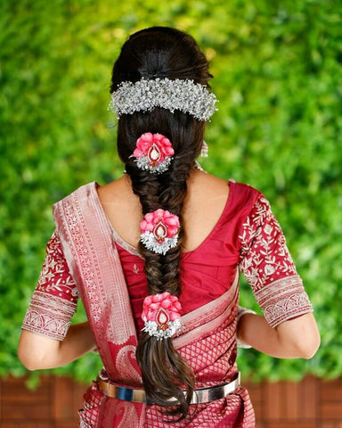 Pin by Kalaivani Vijayaprabhu on jewel final | Engagement hairstyles, Messy  braided hairstyles, Simple hairstyle for saree