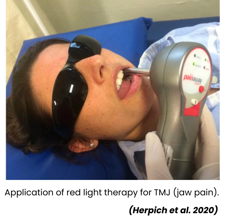 Application of red light therapy for jaw pain