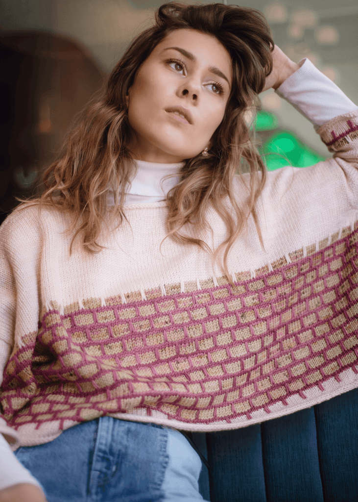 Amazing Fall Sweaters Using Speckled Yarn – Biscotte Yarns