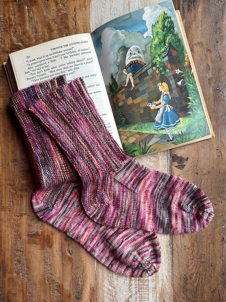 Prairie Spring Socks: Wonderful Pattern for Speckled Sock Yarn