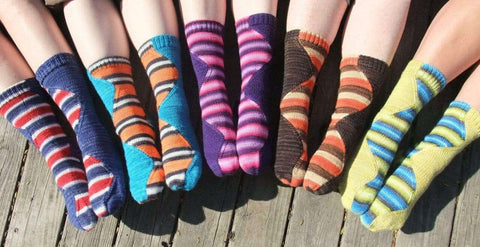 Stitch surfer sock pattern
