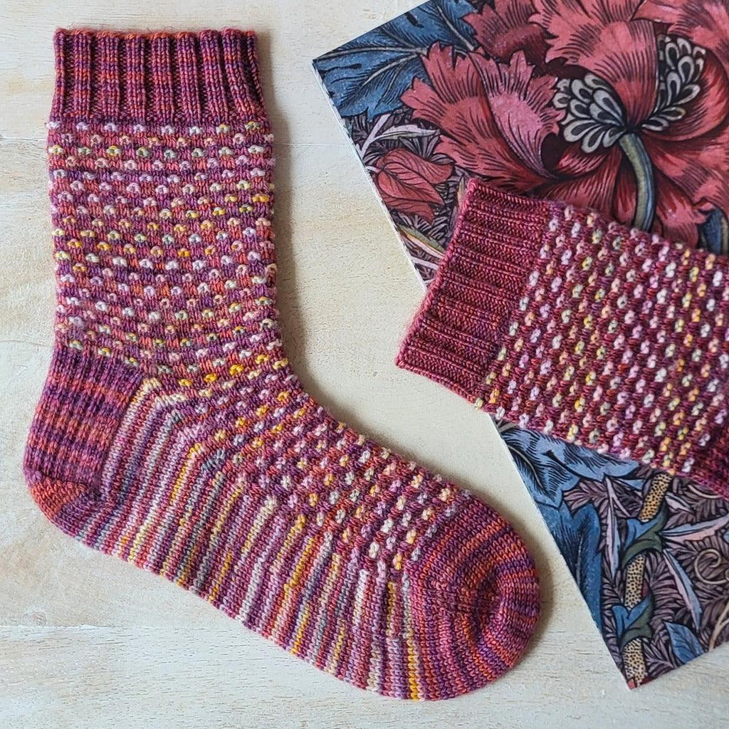 Carmine Lace Socks - I Like Knitting