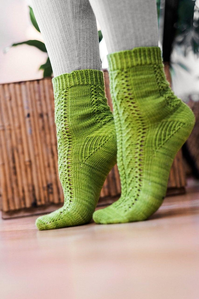 Prairie Spring Socks: Wonderful Pattern for Speckled Sock Yarn