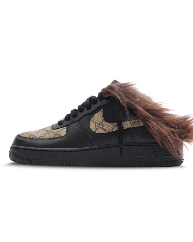 Picture of GUCCI FUR MULE AF1