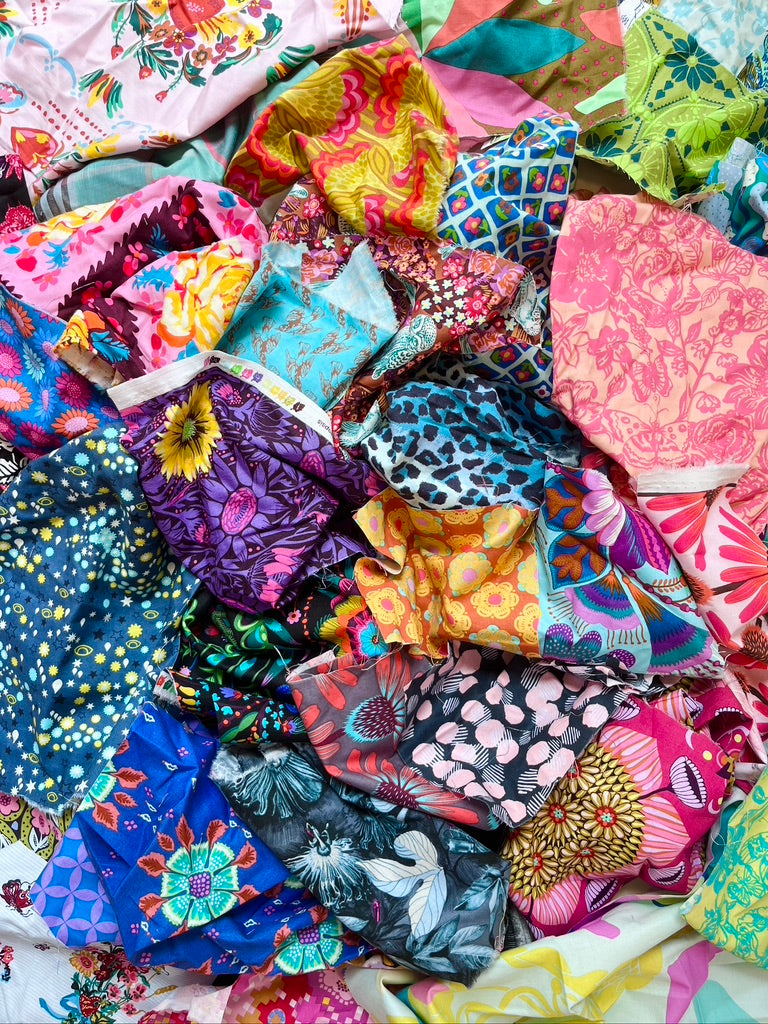 Product image for Anna Maria & Conservatory Scrap Bag