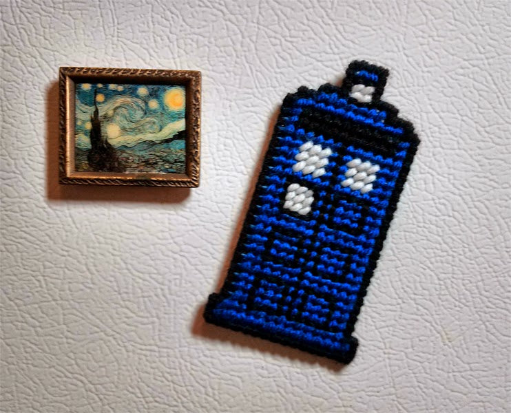 Craftypodes TARDIS - inspired Blue Police Box Magnet