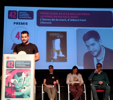 Albert Font, guanyador del Premia Alba 42 a millor obra juvenil en català