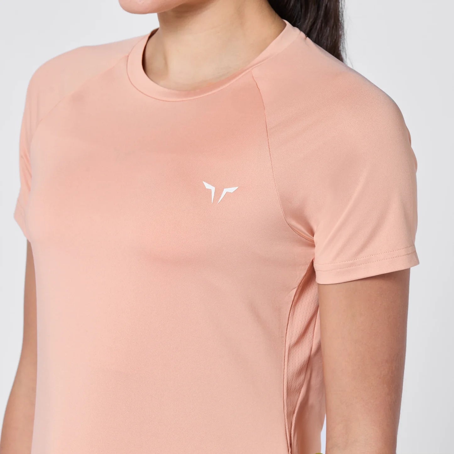 Weightless T-shirt - Maple Sugar - image38copy