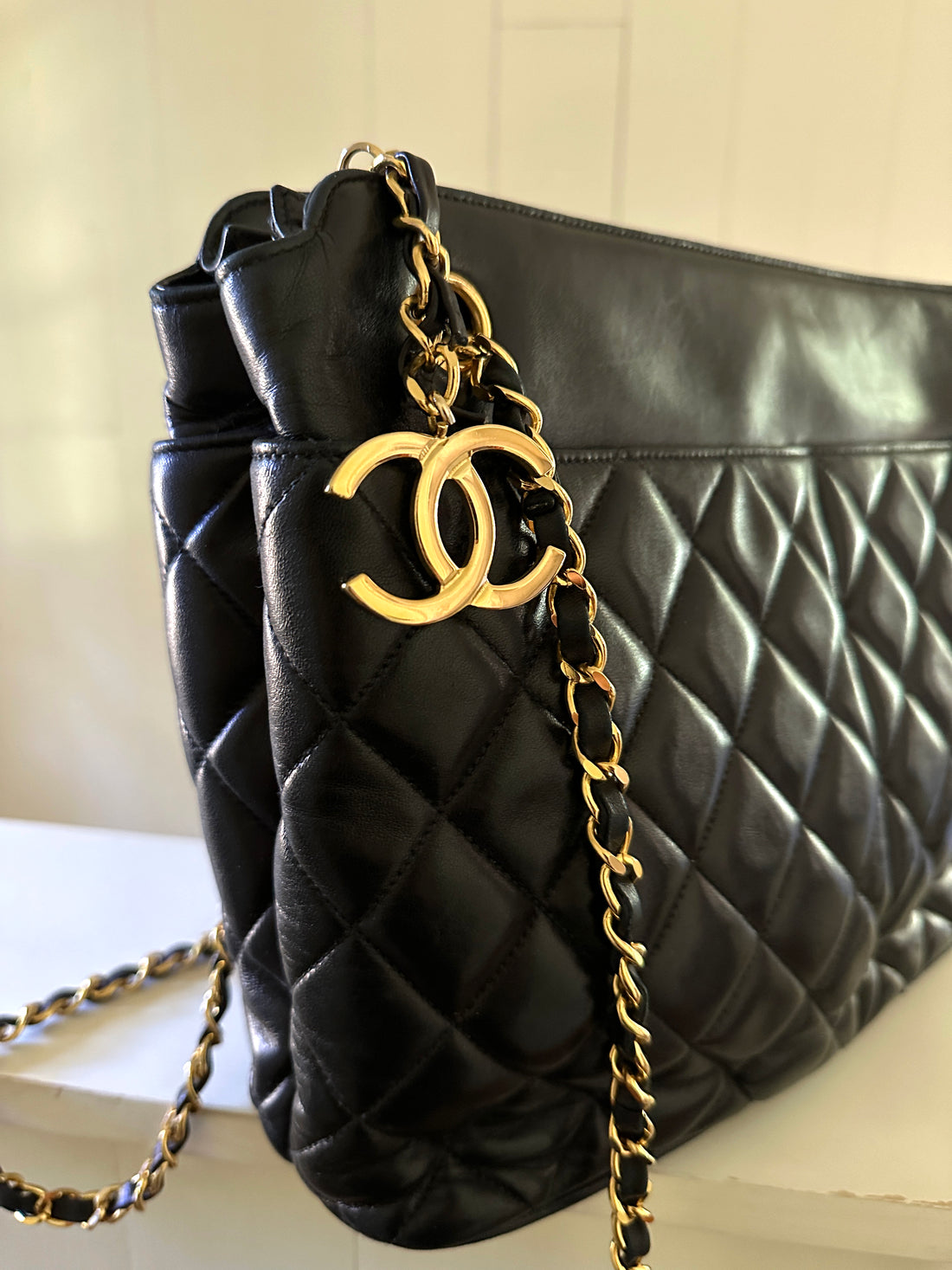 CHANEL Black Leather Sac Rabat Handbag – Labels Luxury