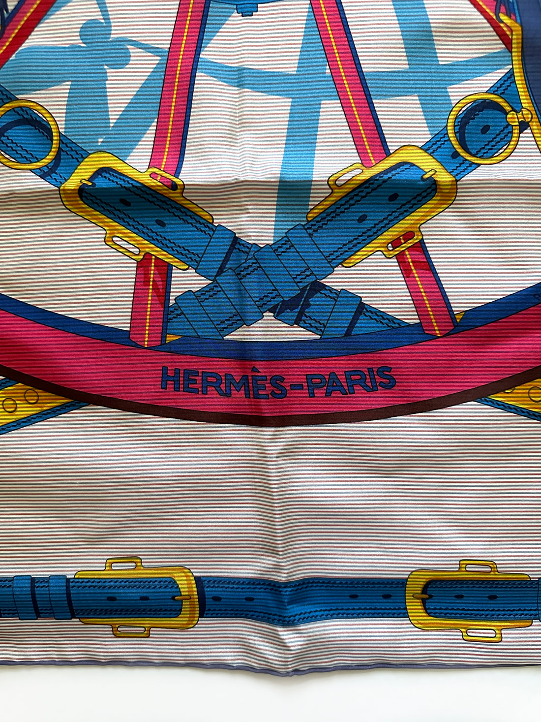 Hermès Tigre Royal Fleuri Scarf