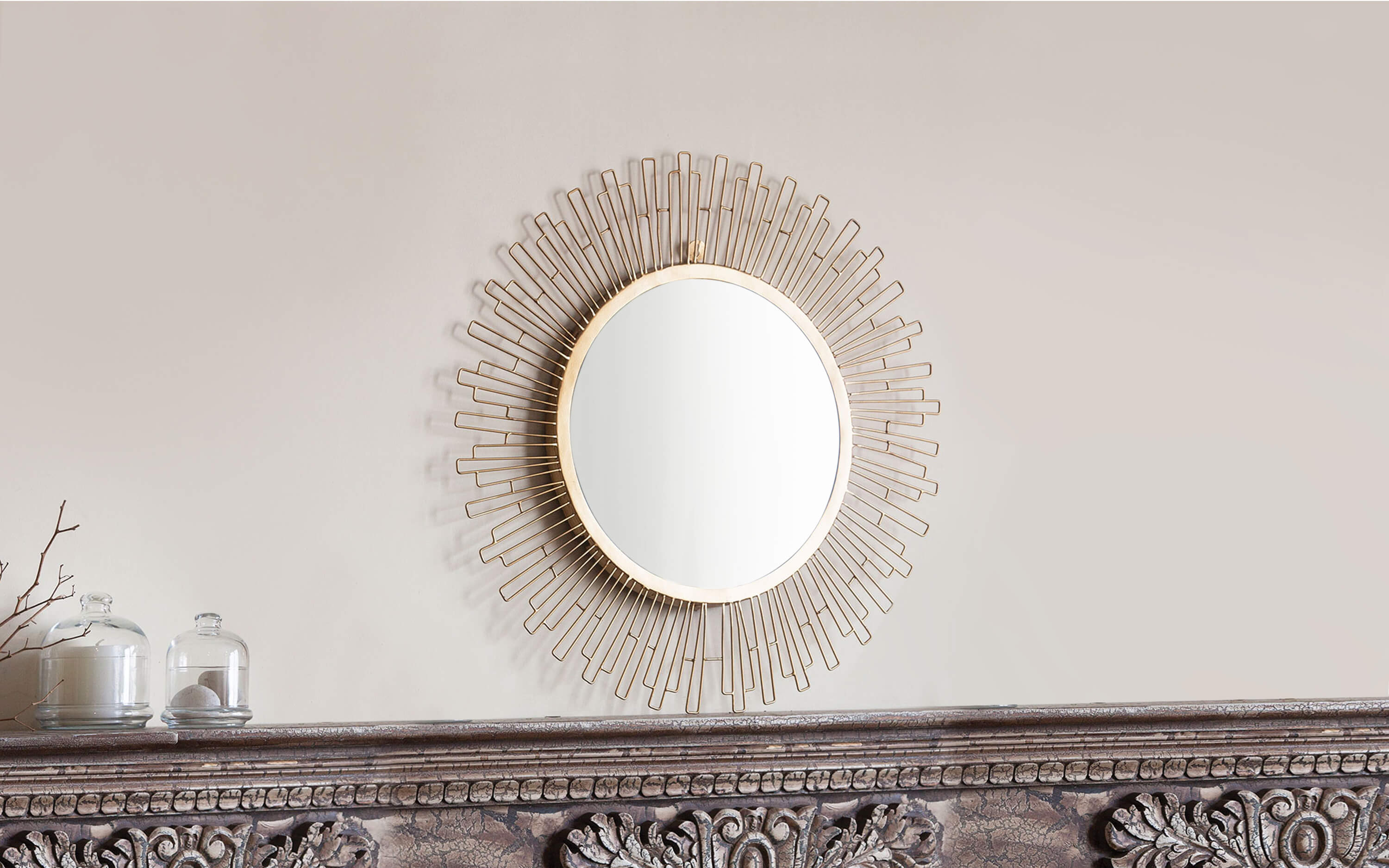 Marina Round Wall dressing mirror