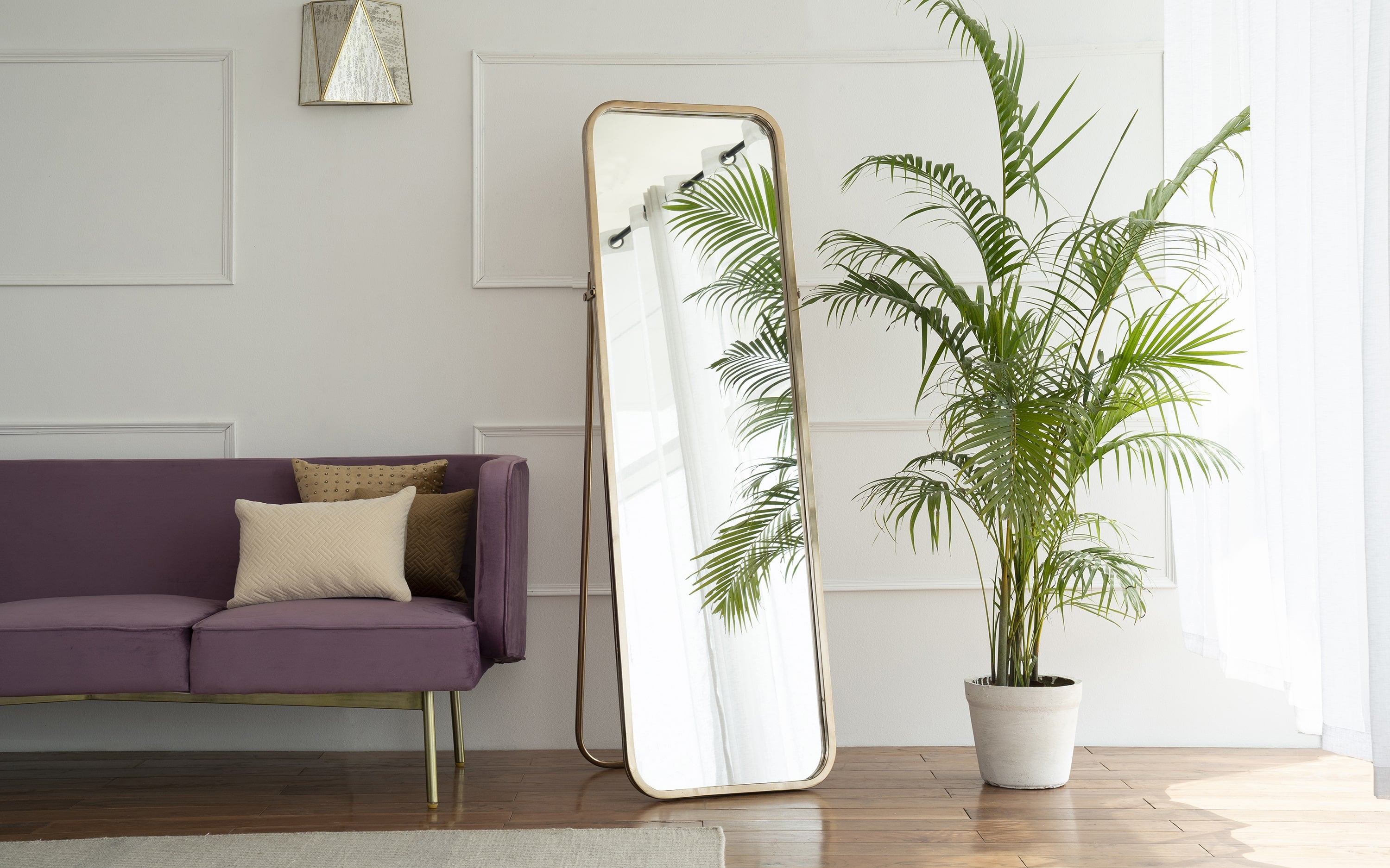 yoho full length mirror in bedroom