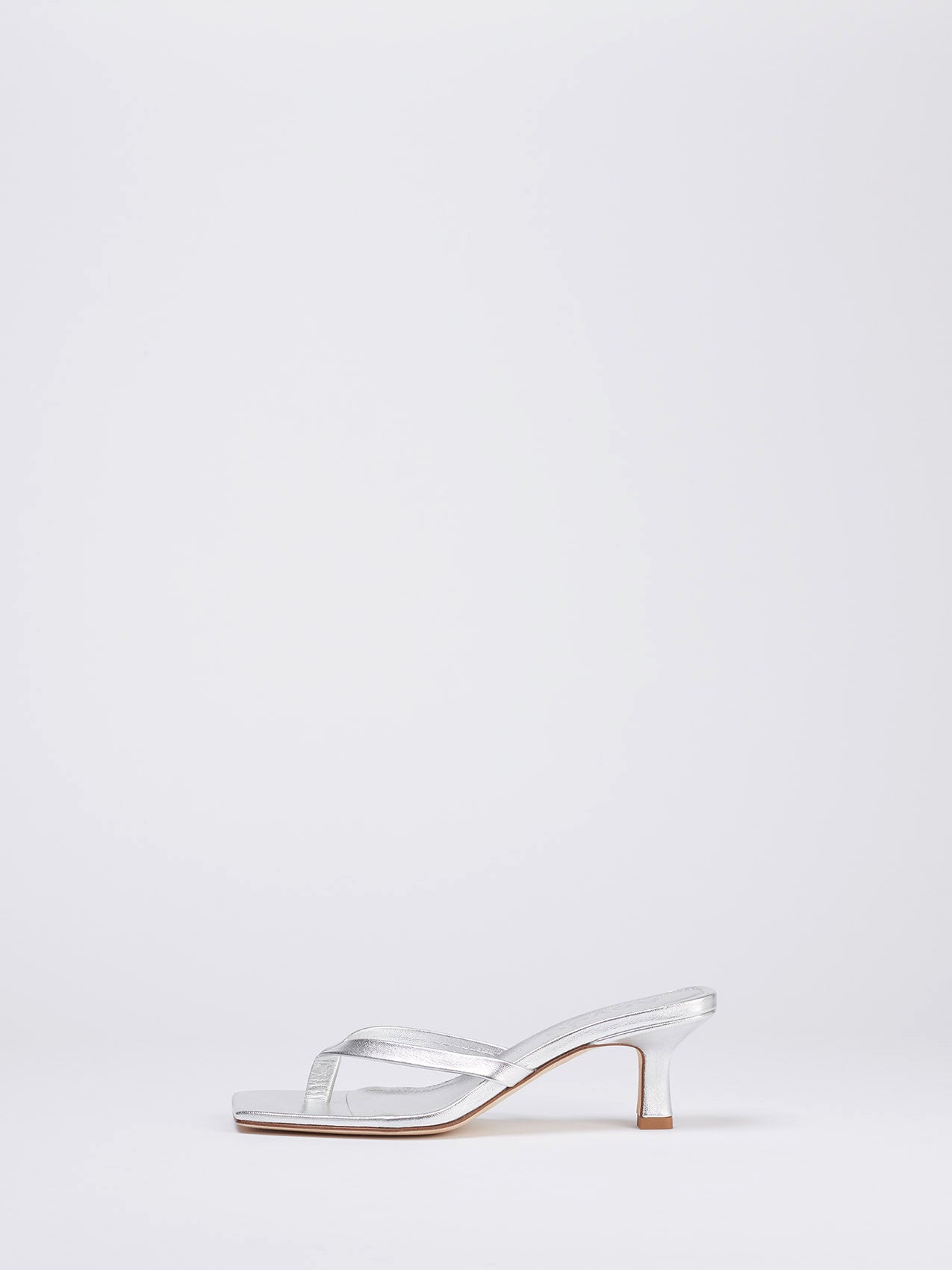 Aeyde | WILMA Silver Leather Heeled Thong Sandal