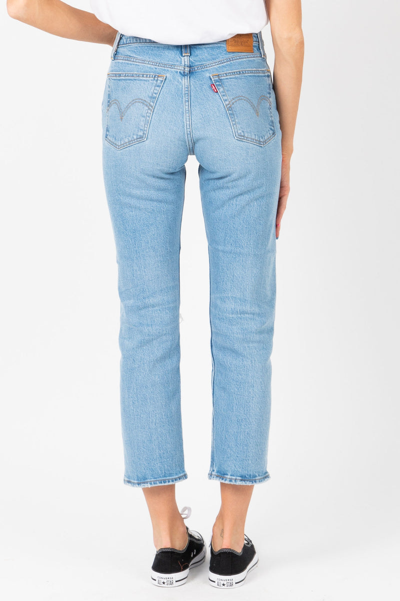 levi's wedgie straight jeans light wash