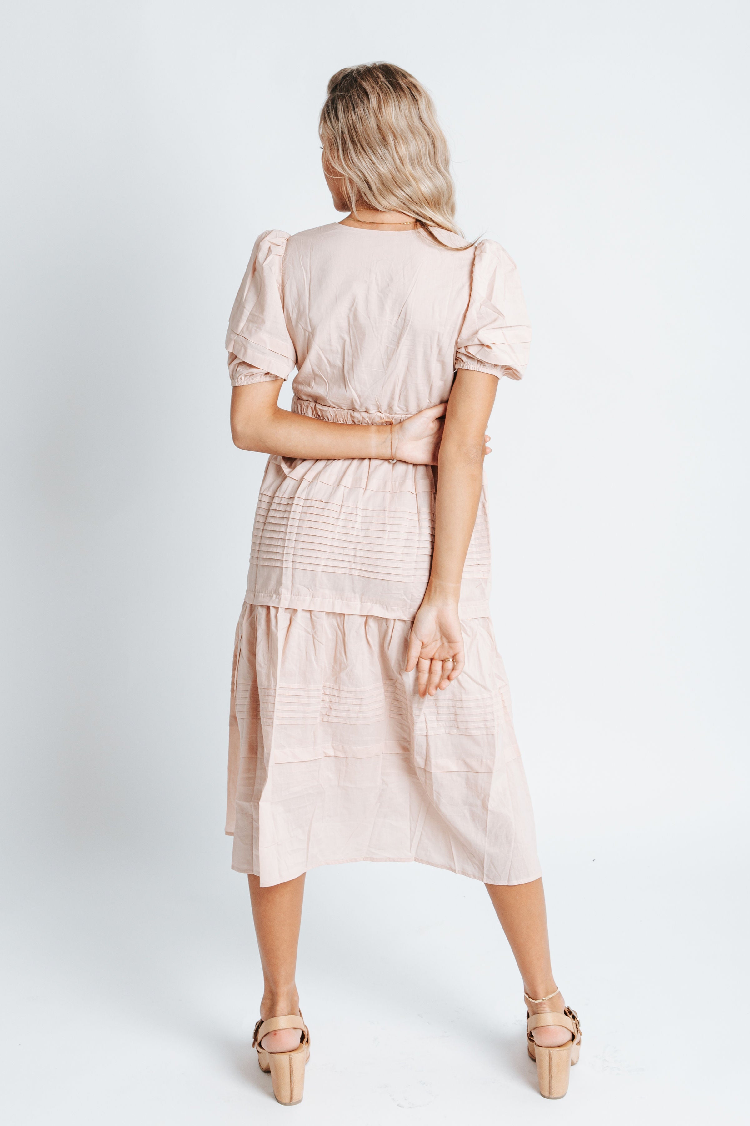 The Burke Puff Sleeve Midi Dress in Blush