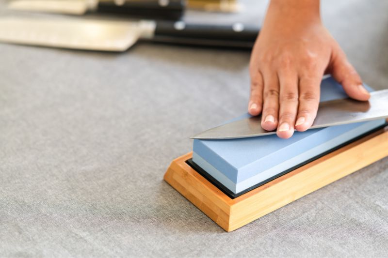 Recommending Sharpening Stones for the Beginner