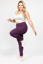 Plus Size Active High Rise Phone Pocket Matte Leggings