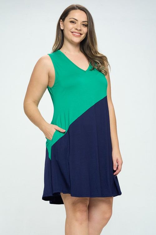 Plus Women's Sleeveless Colorblock Dress