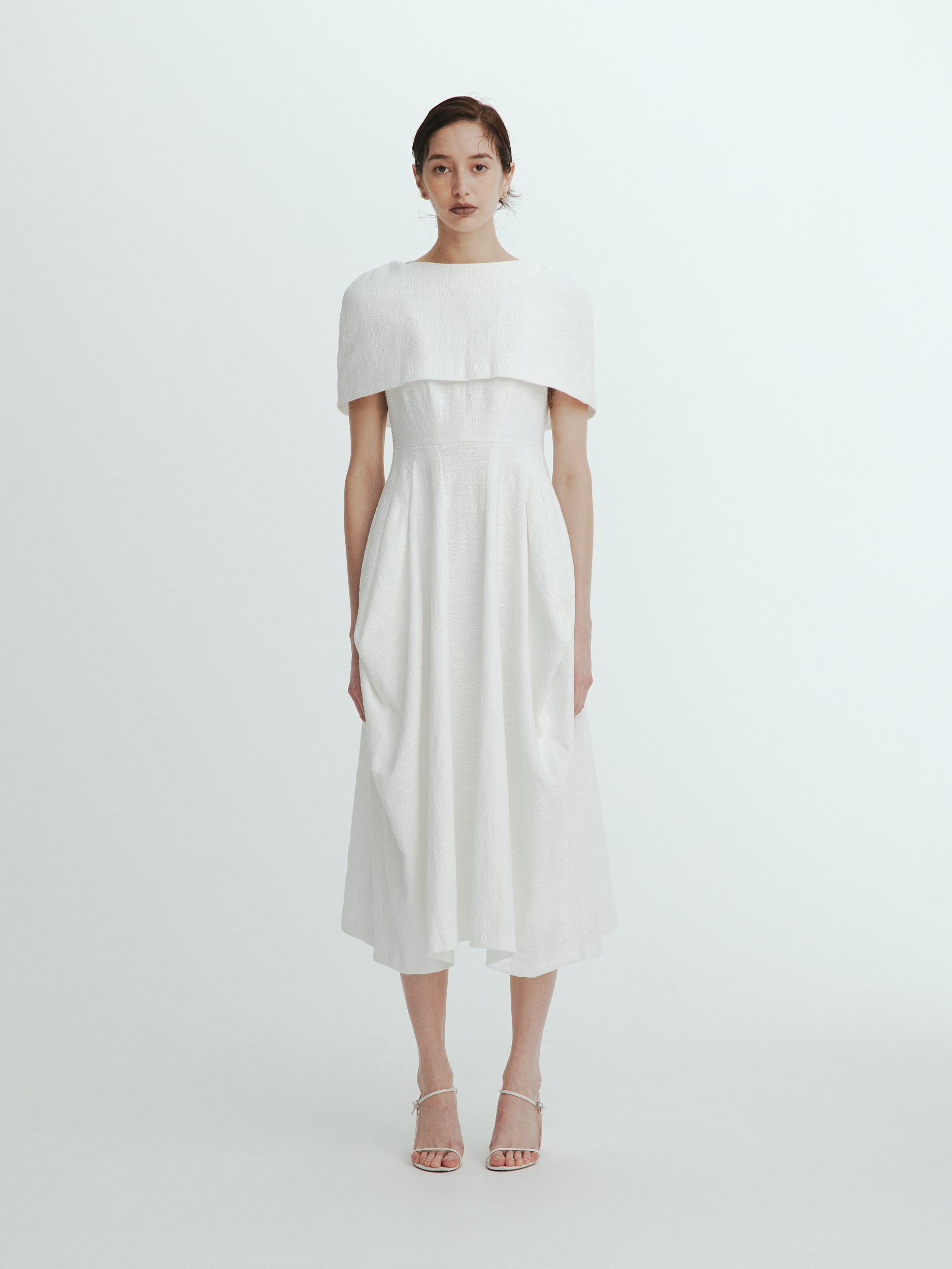 Narrow line Cape Dress – L'AUBE BLANC