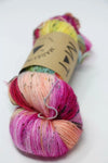 Tosh Merino Light - Multicolor and speckled yarns