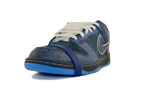 nike sb dunk low blue lobster