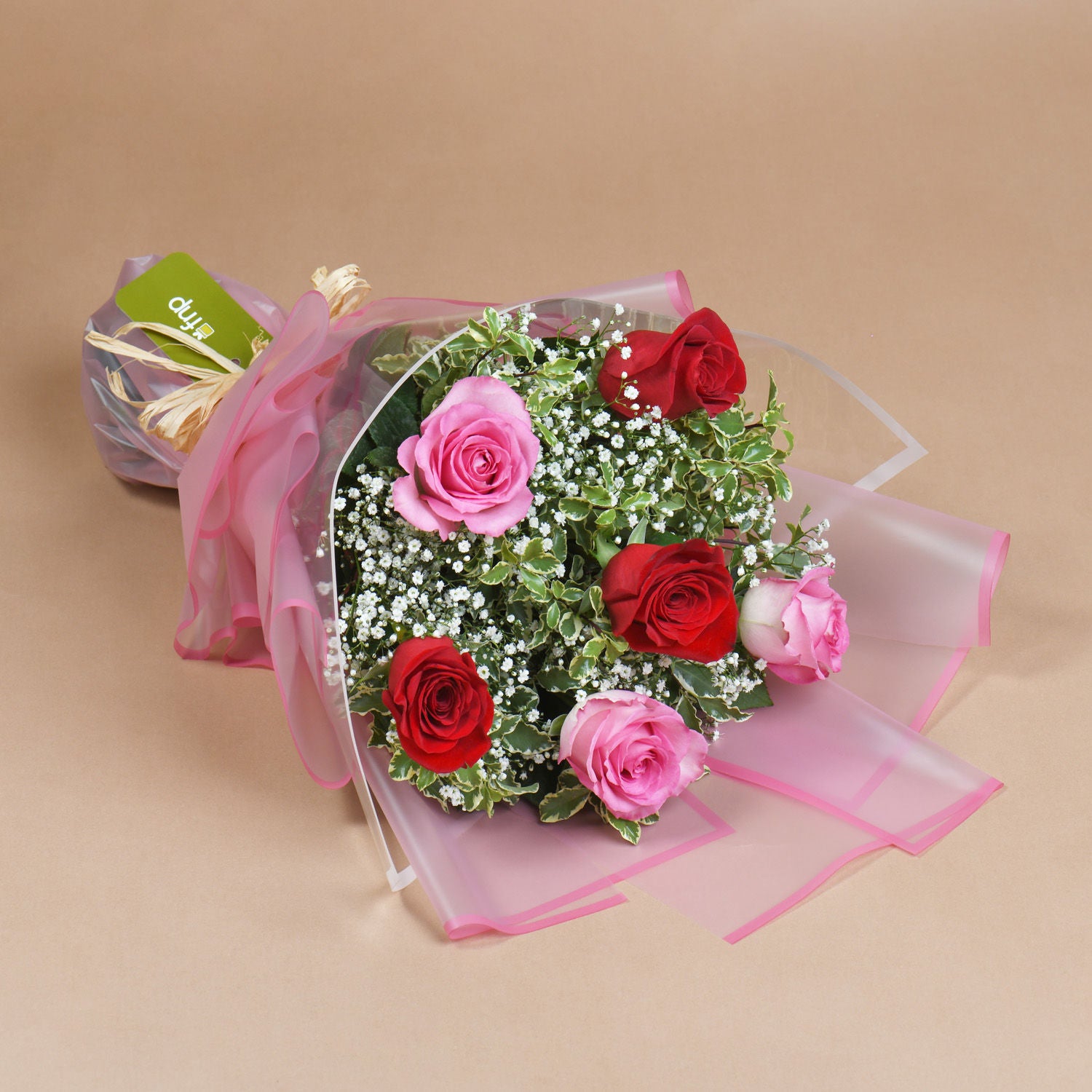 6 Mix Fresh Roses Hand Bouquet