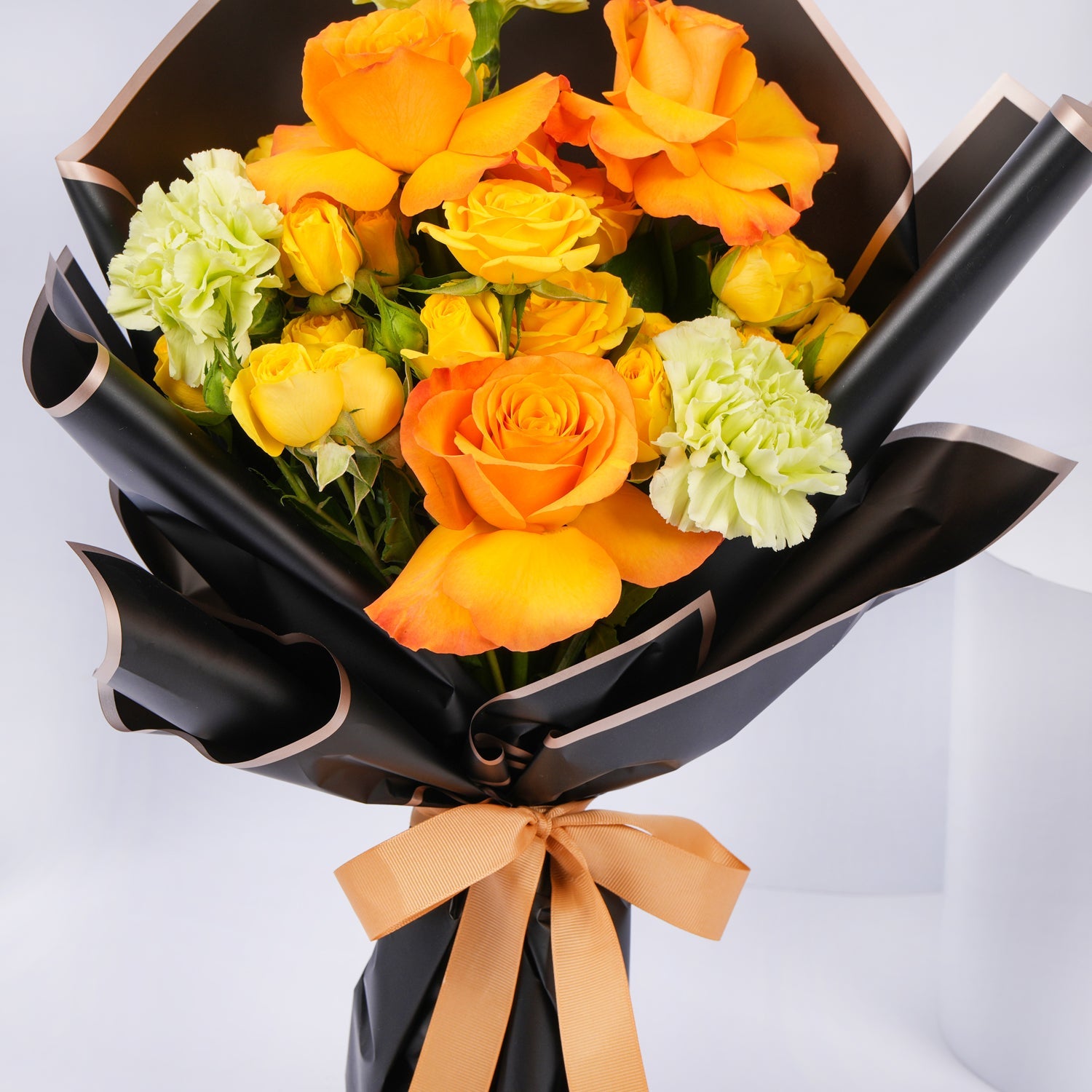 Colorful Roses Bouquet | Umrah Mubaraka