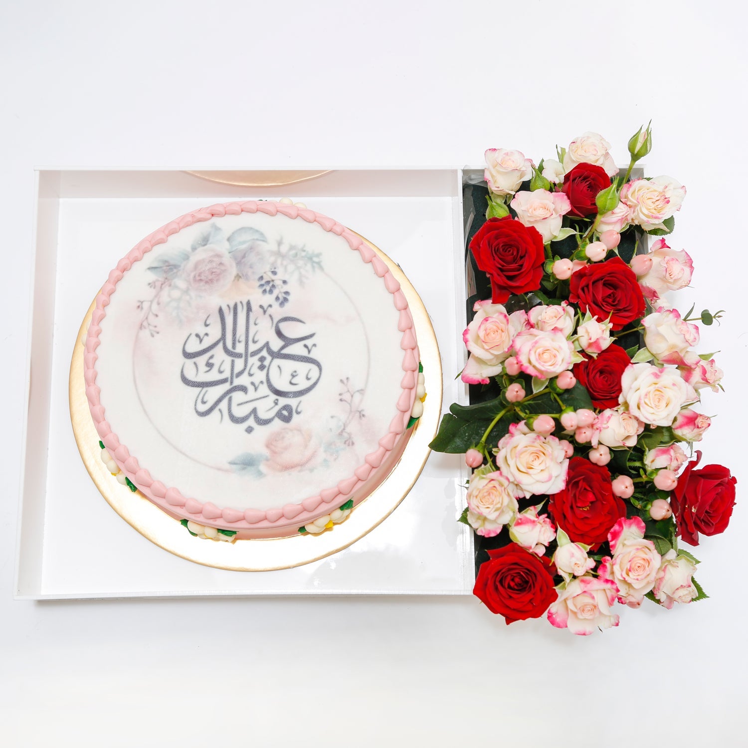 كيكة عيد مبارك الوردية في بوكس أكريليك