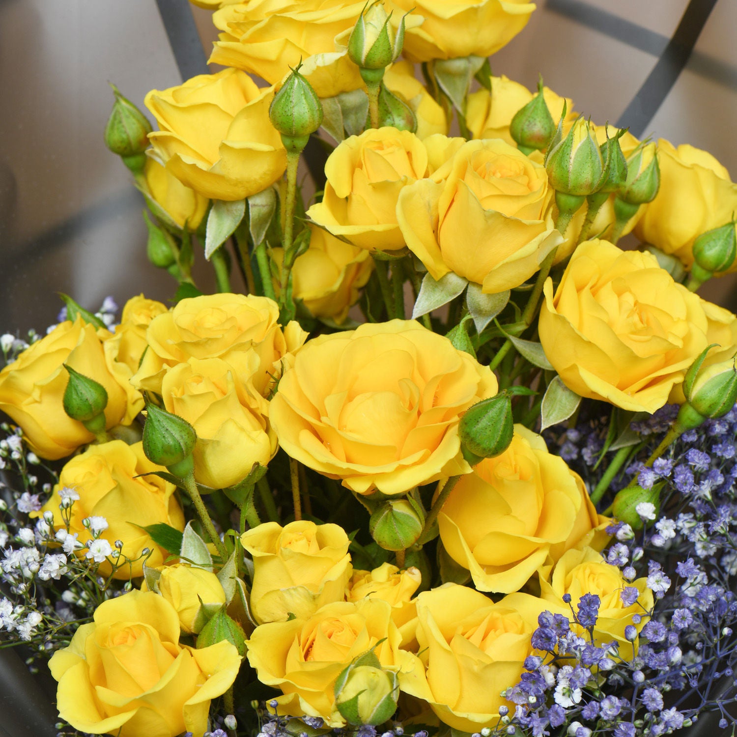 Golden Twilight Roses Bouquet
