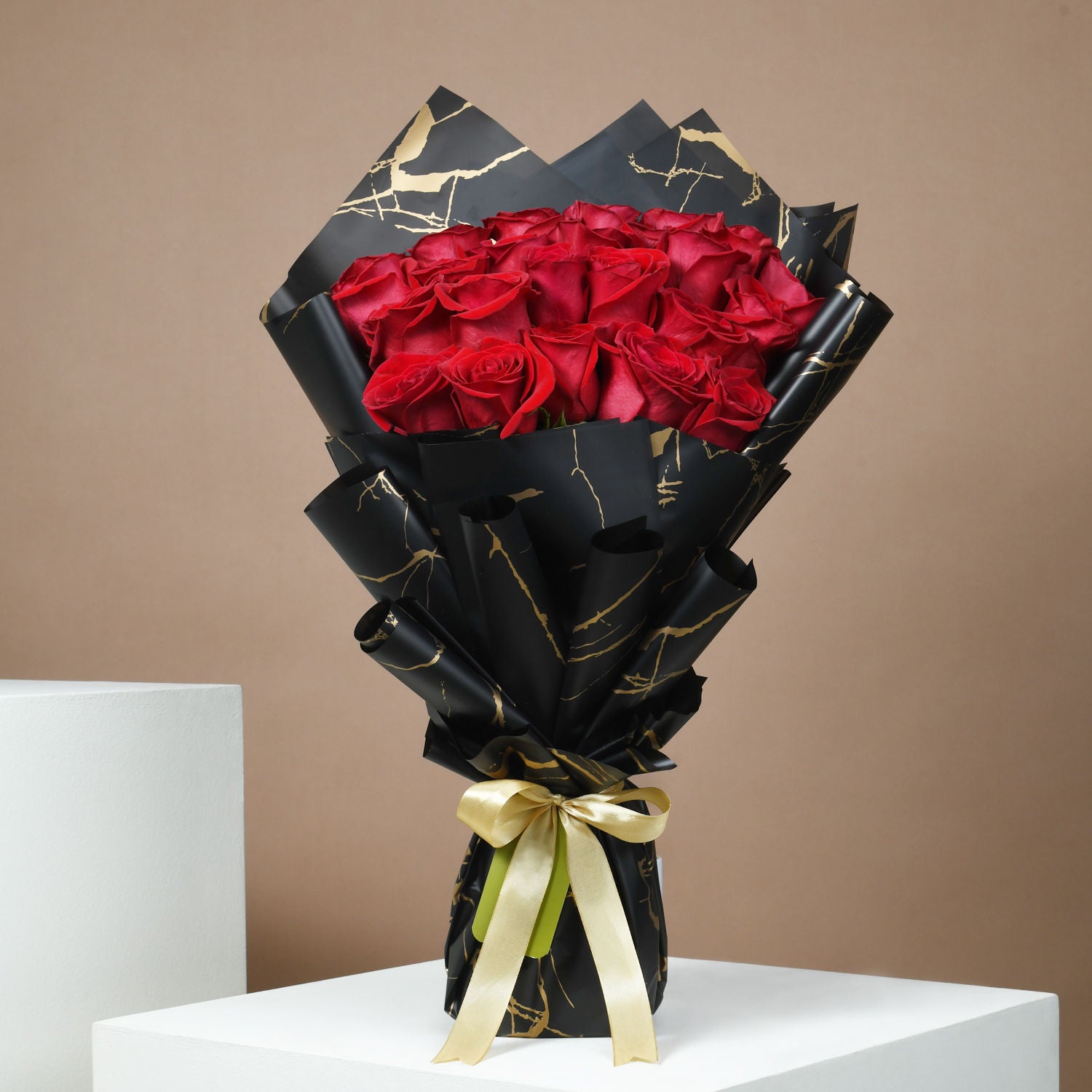 Pretty Red Roses Hand Bouquet