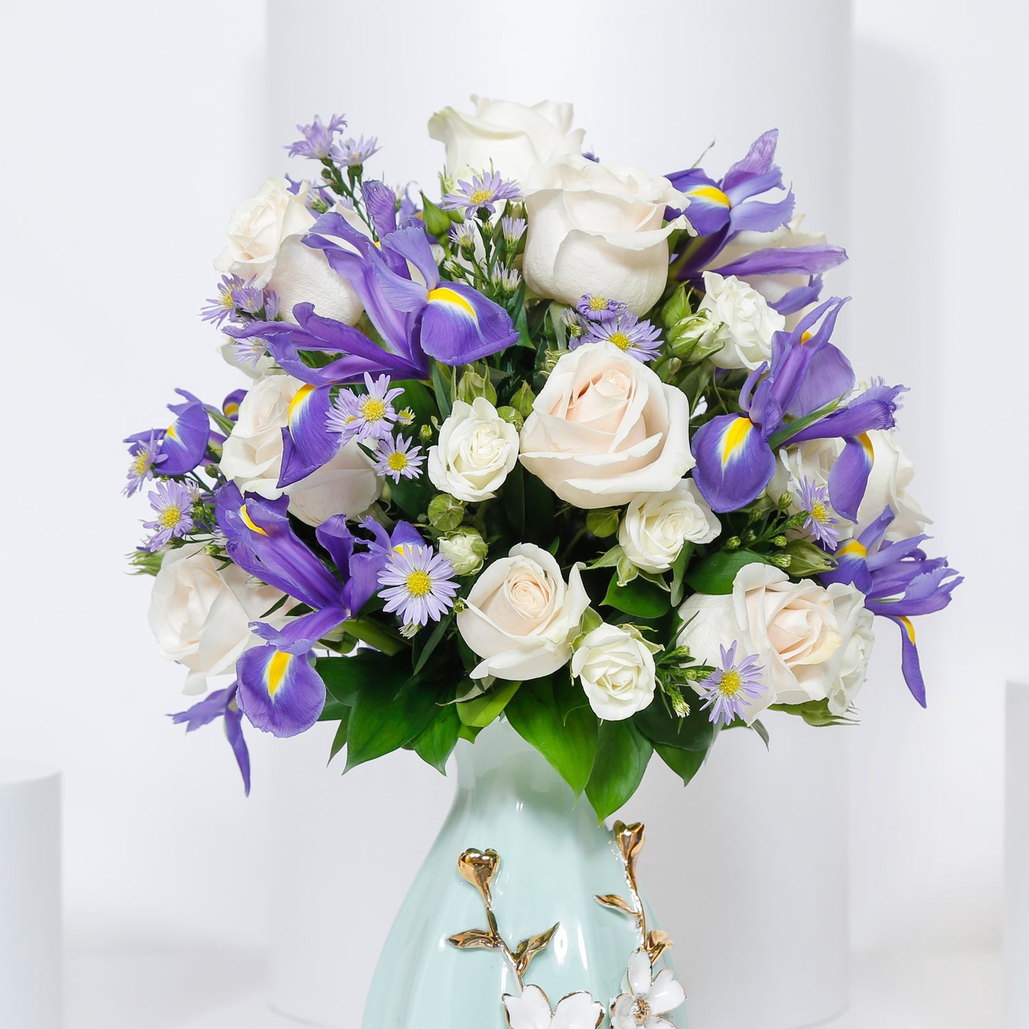 White & Blue Flowers for Umrah