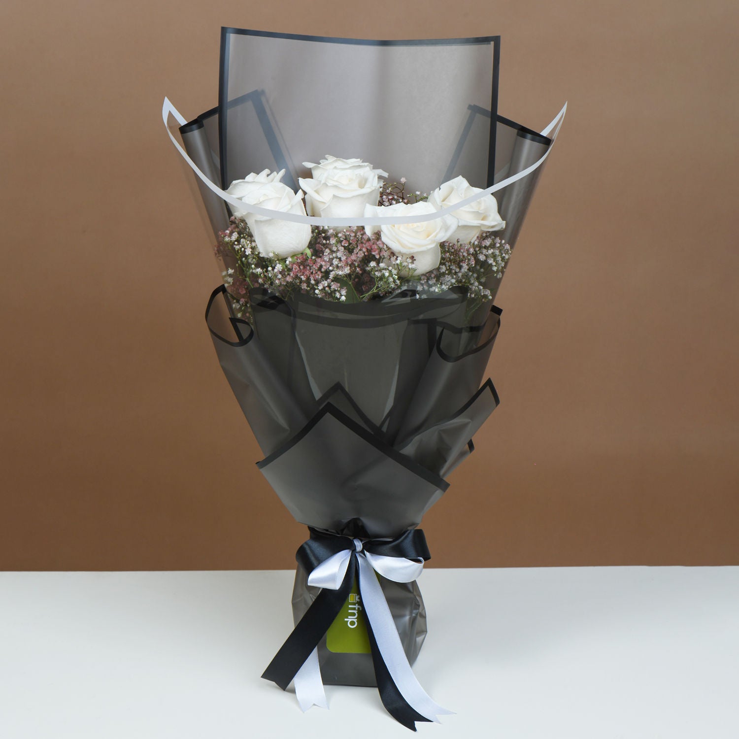 White Roses Bouquet with Fruit Cake