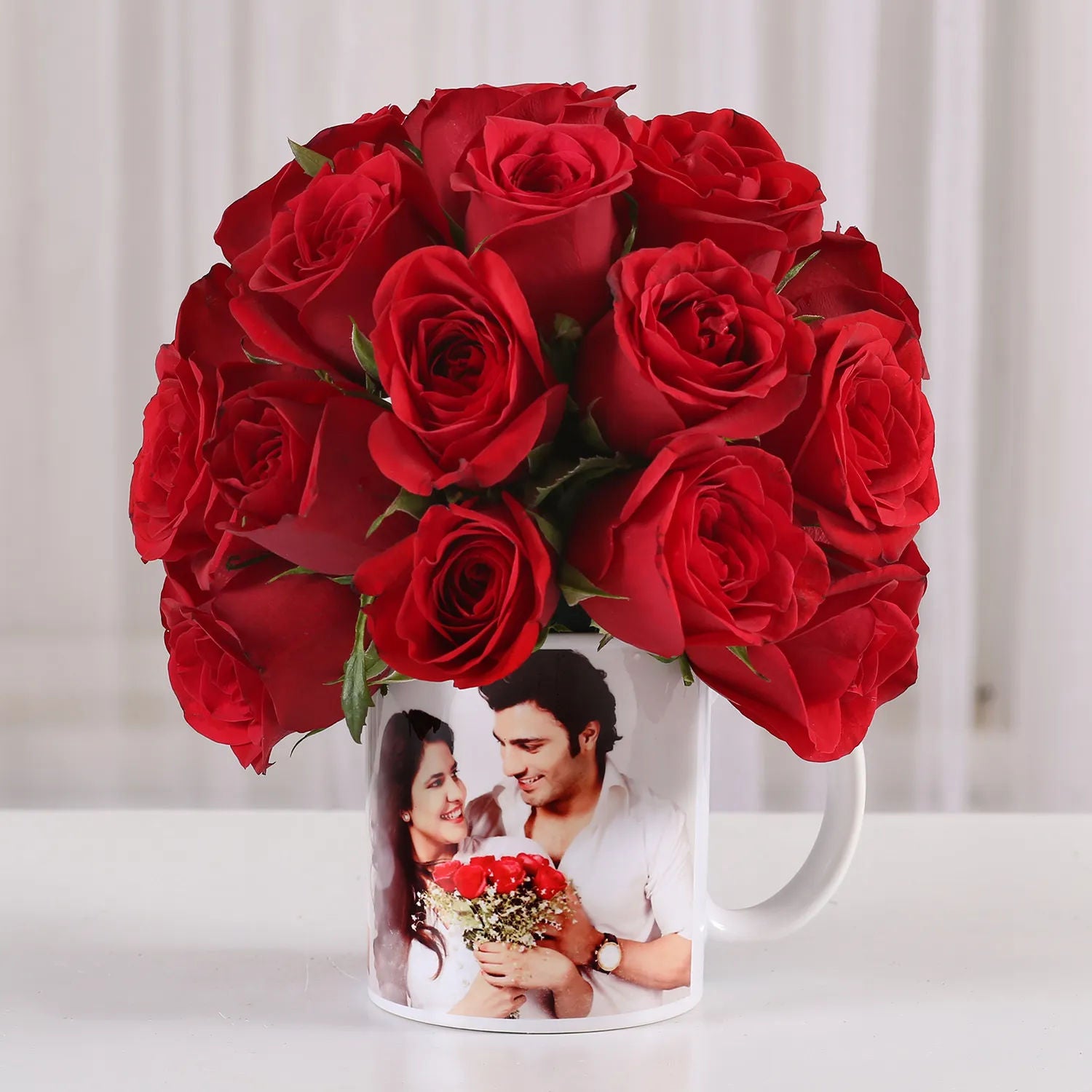 20 Red Roses In White Personalised Mug