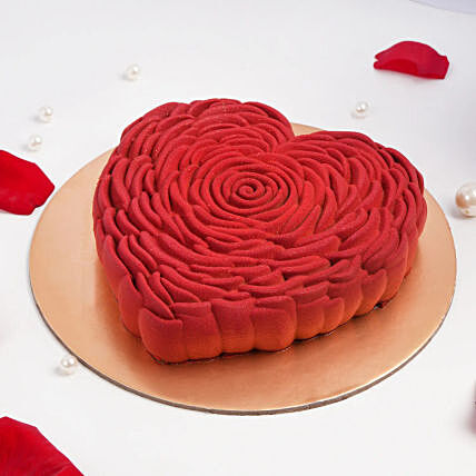 Bloomed Heart Chocolate Cake