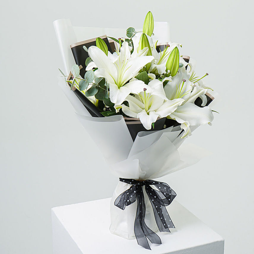 Charming White Lilies Bouquet