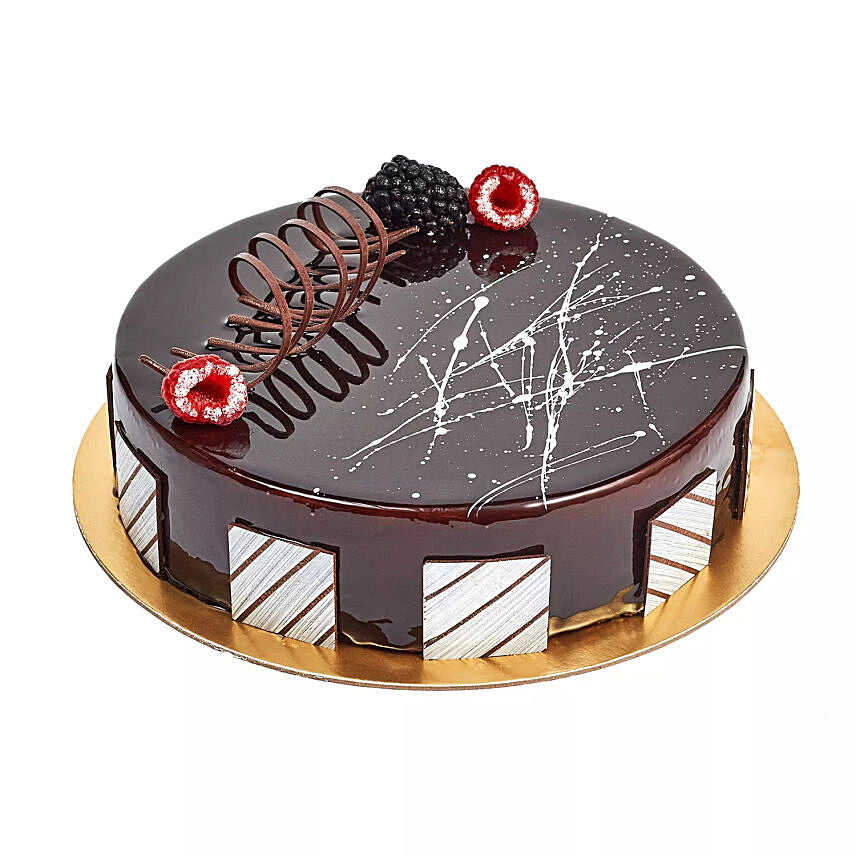 Delicious Chocolate Truffle Cake